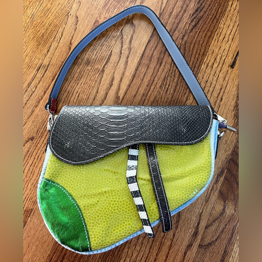Shoulder/Cross body purse made in Italy